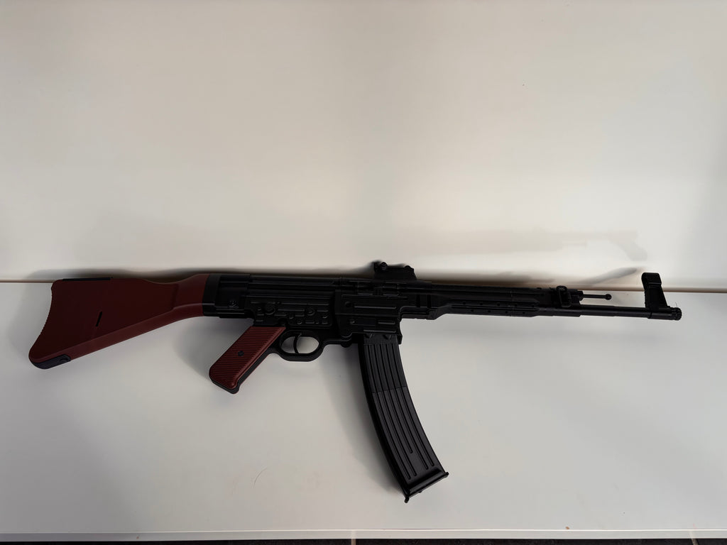 STG 44