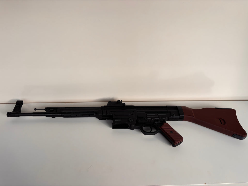 STG 44