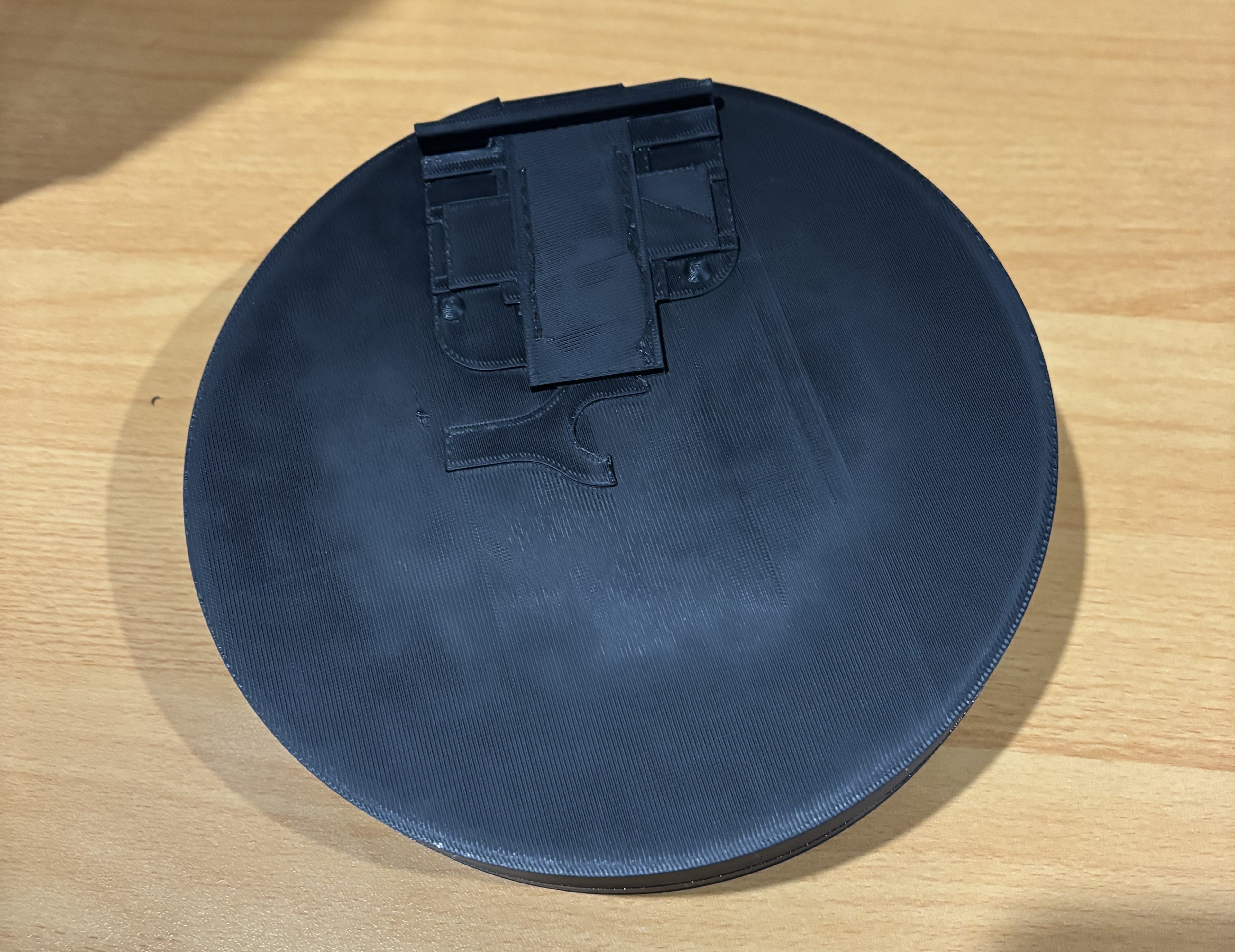 Tommy Round Magazine ONLY