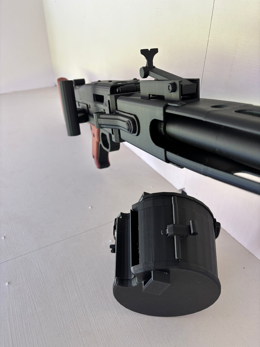 MG 42 Light Machine Gun